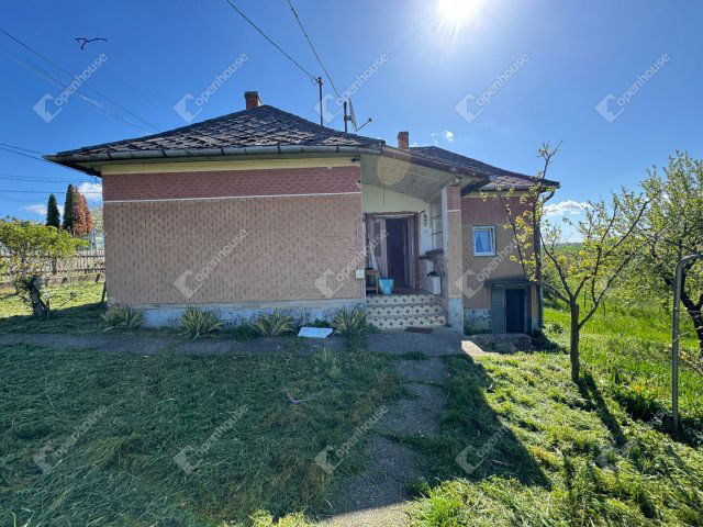 Eladó családi ház, Vaspörön 18.9 M Ft, 2 szobás