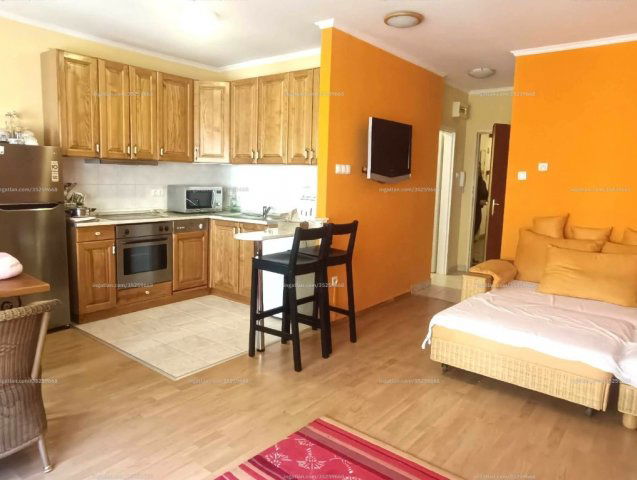 Kiadó téglalakás, albérlet, VI. kerületben, Szív utcában