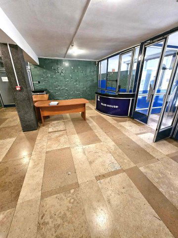 Kiadó hotel, Tatabányán 120 E Ft / hó, 79+22 szobás