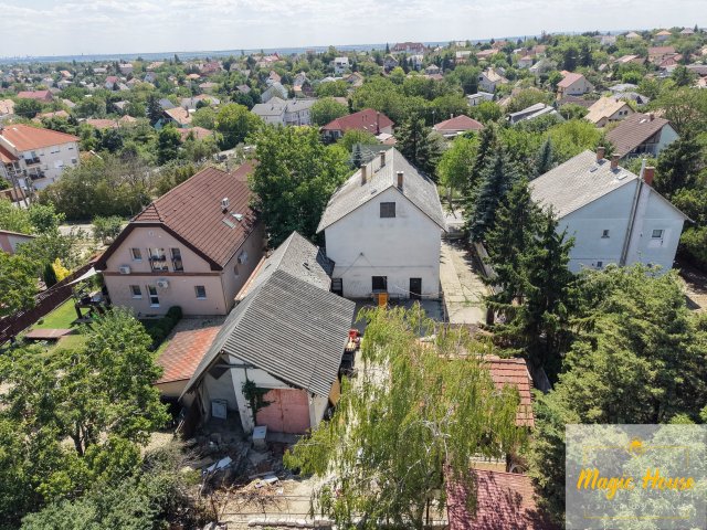 Eladó családi ház, Érden 94.9 M Ft, 6 szobás
