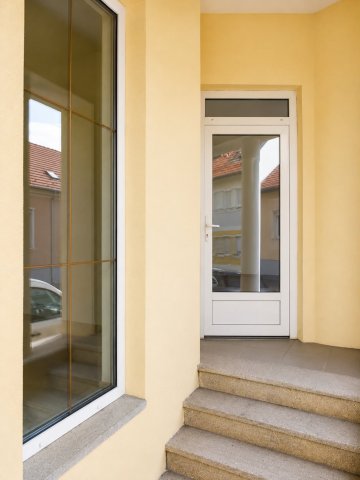 Eladó üzlethelyiség, Zalaegerszegen 24.99 M Ft