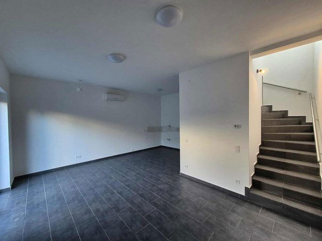 Eladó sorház, Mogyoródon 99.9 M Ft, 4 szobás