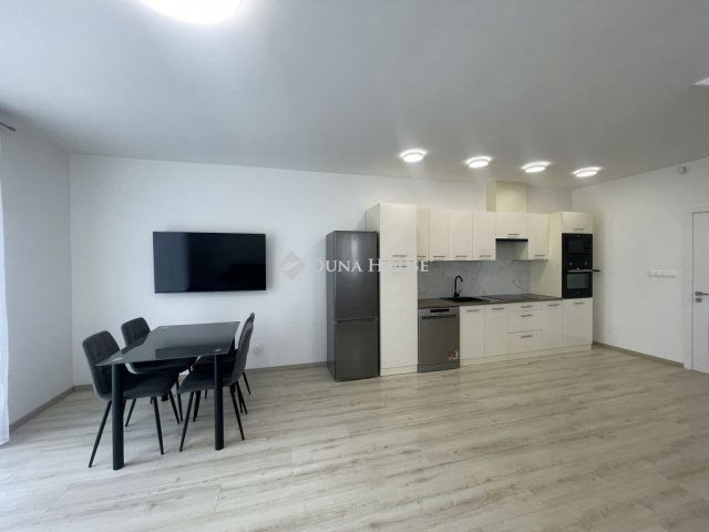 Kiadó ikerház, albérlet, Debrecenben 805 E Ft / hó, 5 szobás
