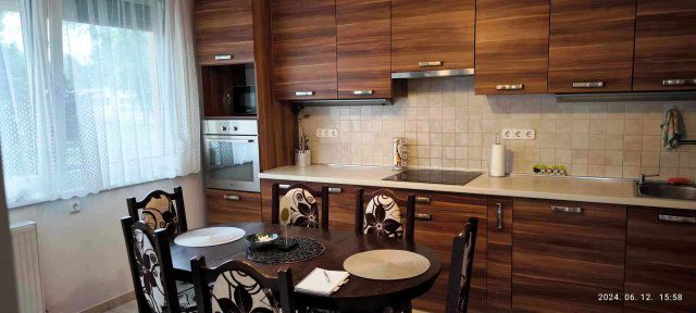 Kiadó panellakás, albérlet, Debrecenben, Jerikó utcában