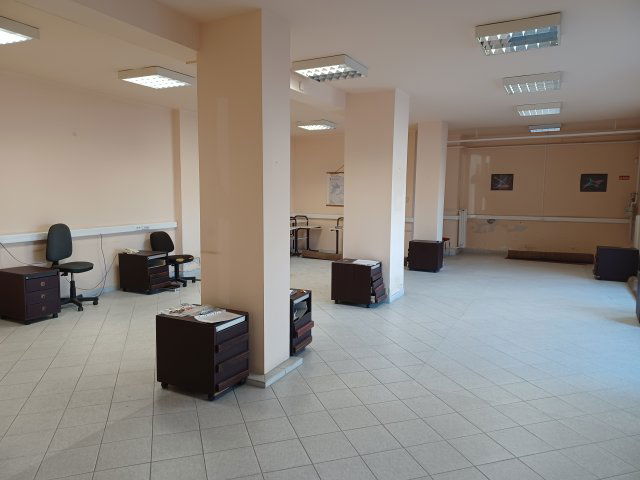 Kiadó iroda, Győrött 420 E Ft / hó, 5 szobás