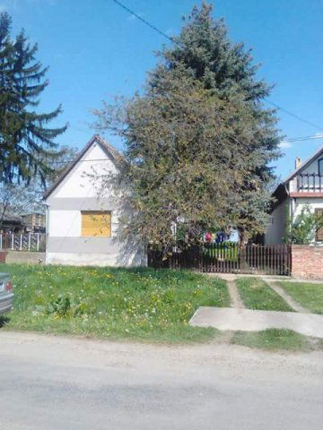 Eladó családi ház, Gerdén 8.5 M Ft, 1 szobás