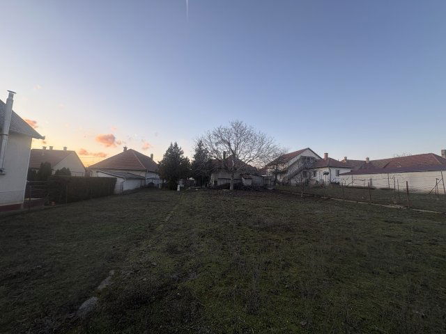 Eladó telek, Ceglédbercelen 9.99 M Ft / költözzbe.hu