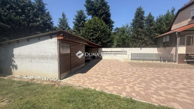 Eladó családi ház, Bükön 89.9 M Ft, 7 szobás