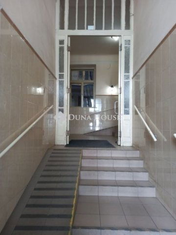 Eladó téglalakás, Budapesten, IX. kerületben 147 M Ft, 3 szobás