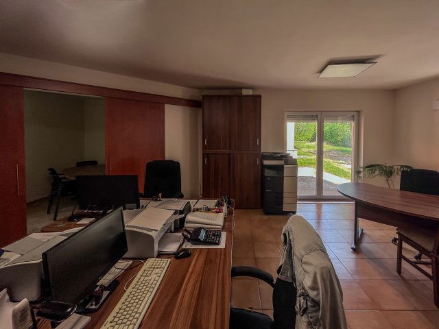 Eladó hotel, Bácsbokodon 65.9 M Ft, 6+2 szobás