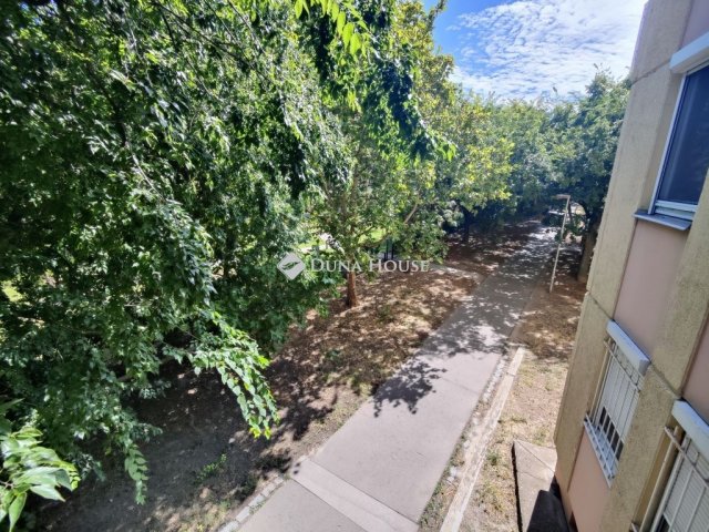 Eladó panellakás, Budapesten, X. kerületben 67.9 M Ft, 3 szobás