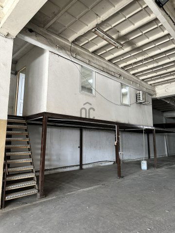 Kiadó ipari ingatlan, Szolnokon 648 E Ft / hó