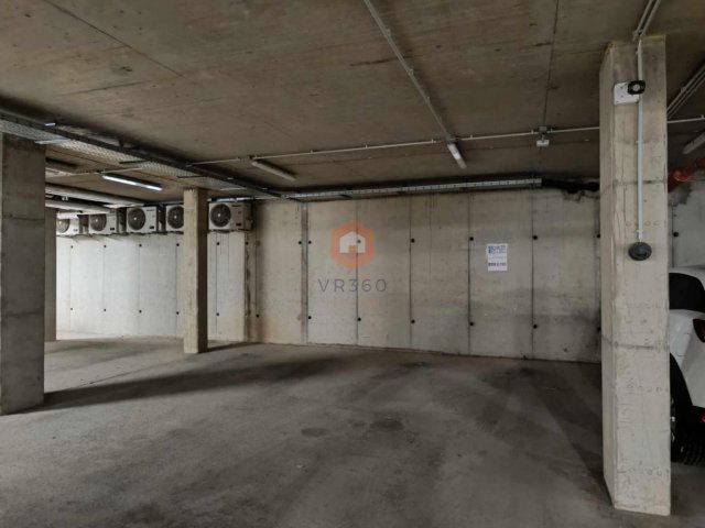 Kiadó garázs, Pécsett 33 E Ft / hó / költözzbe.hu