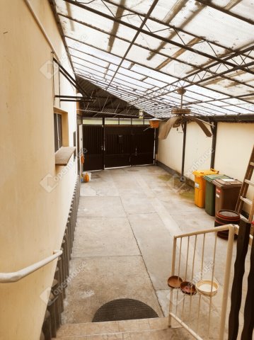 Eladó családi ház, Szegeden 98 M Ft, 4 szobás