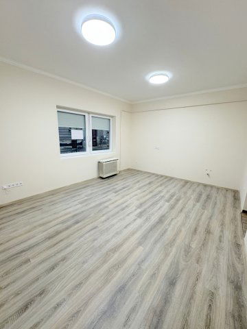 Eladó téglalakás, Cegléden 48.5 M Ft, 2 szobás