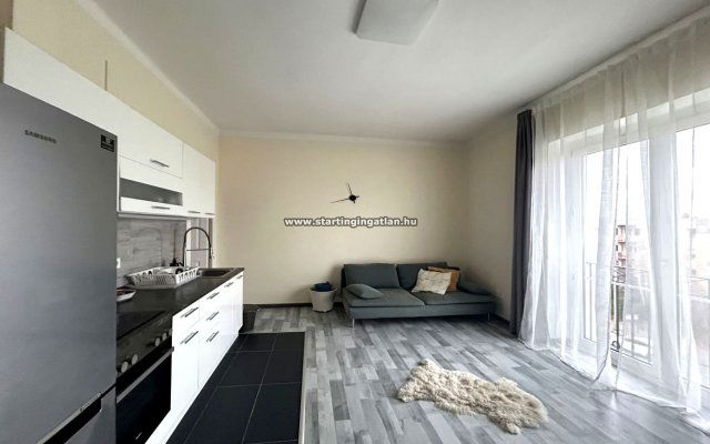 Eladó téglalakás, Budapesten, III. kerületben, Bogdáni úton