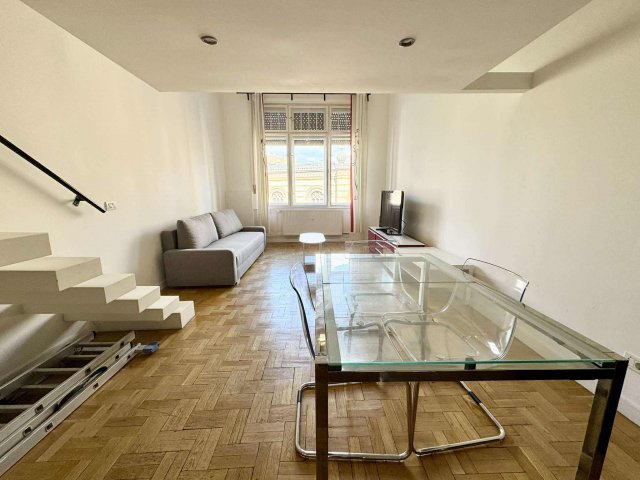 Eladó téglalakás, Budapesten, VII. kerületben, Dohány utcában