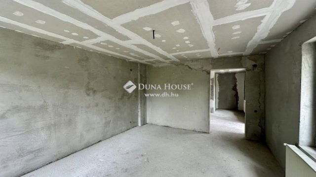 Eladó családi ház, Budapesten, XVIII. kerületben 84.9 M Ft