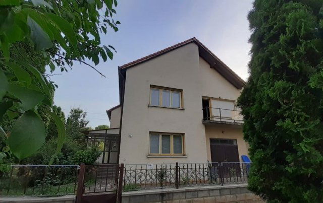 Eladó családi ház, Bólyban, Park utcában 42.9 M Ft, 3 szobás