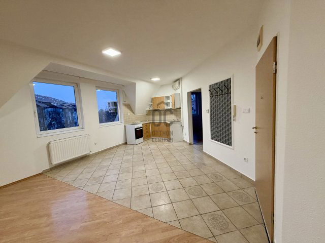 Eladó téglalakás, Budapesten, XVIII. kerületben 68.9 M Ft