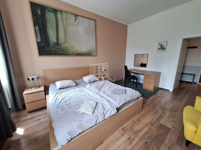 Eladó téglalakás, Budapesten, VI. kerületben 79.9 M Ft