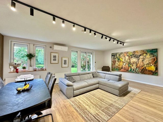 Eladó téglalakás, Törökbálinton 169 M Ft, 4 szobás