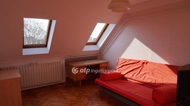 Eladó téglalakás, Gyöngyösön 47.5 M Ft, 3 szobás