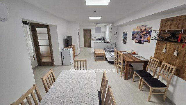 Eladó téglalakás, Egerben 62 M Ft, 3 szobás