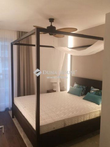 Eladó téglalakás, Szántódon 341.5 M Ft, 3 szobás