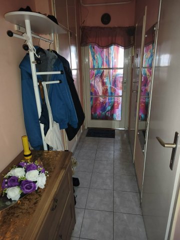 Eladó téglalakás, Vácegresen 26 M Ft, 1+1 szobás