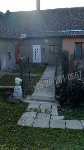 Eladó családi ház, Dunaszekcsőn 9.9 M Ft, 3 szobás