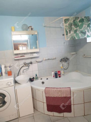 Eladó családi ház, Lőkösházán 7.5 M Ft, 2 szobás