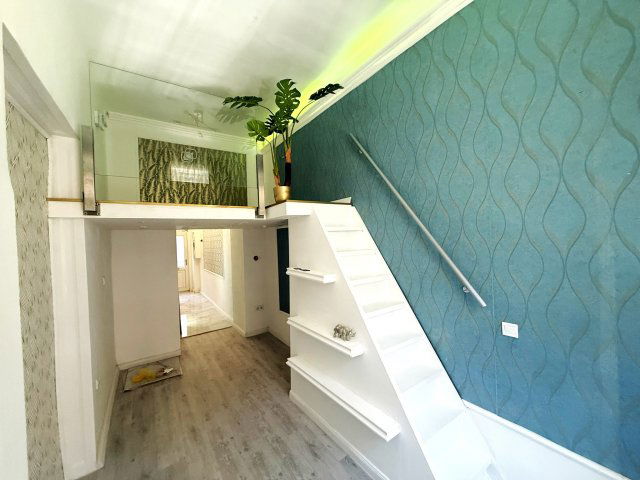 Eladó téglalakás, Budapesten, VII. kerületben 46.9 M Ft