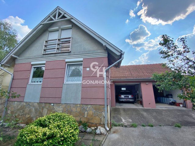 Eladó családi ház, Balatonalmádiban 99.9 M Ft, 1+5 szobás