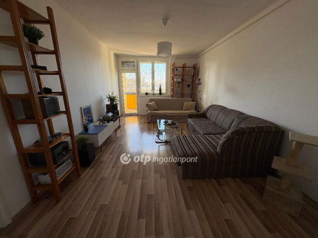 Eladó téglalakás, Kecskeméten 44.45 M Ft, 2 szobás