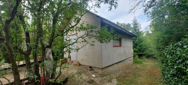 Eladó nyaraló, Miskolcon 3.6 M Ft / költözzbe.hu