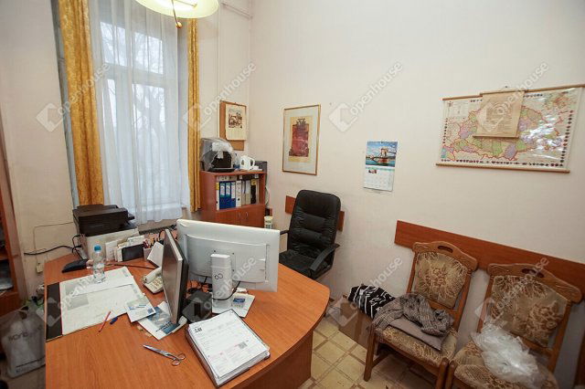 Eladó iroda, Székesfehérvárott 14.99 M Ft, 1 szobás