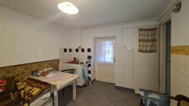 Eladó családi ház, Dunaújvárosban, Petőfi Sándor utcában