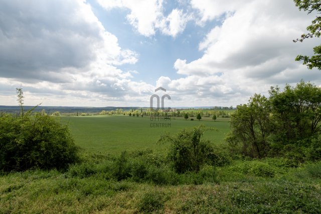 Eladó családi ház, Csákberényben 33.9 M Ft, 2 szobás