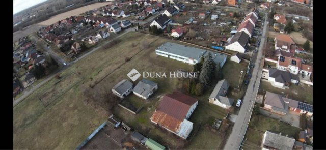 Kiadó ipari ingatlan, Záhonyon 300 E Ft / hó