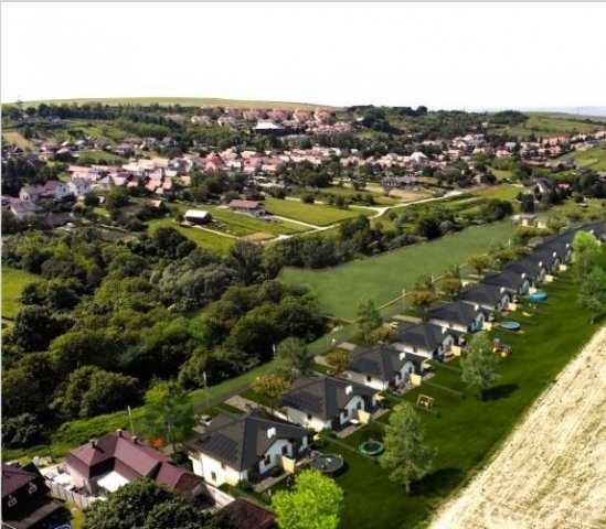 Eladó telek, Tatán 32.099 M Ft / költözzbe.hu