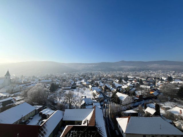 Eladó panellakás, Miskolcon 32 M Ft, 1+2 szobás