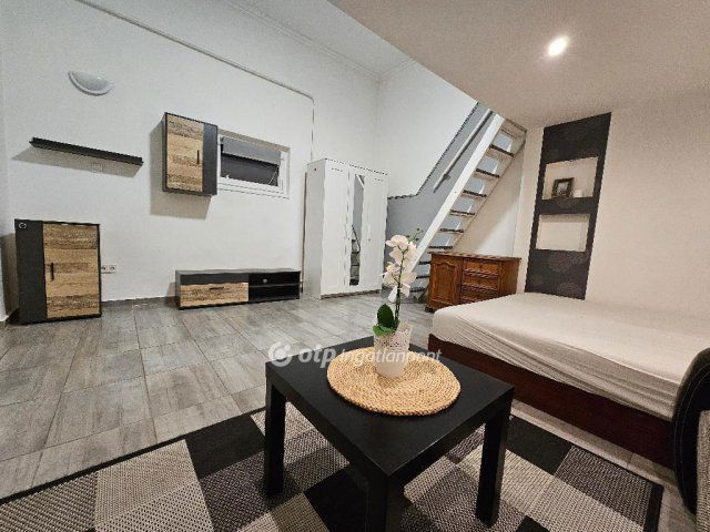 Eladó téglalakás, Budapesten, X. kerületben 47.9 M Ft, 1 szobás