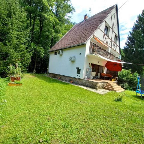 Eladó ikerház, Kismaroson 59 M Ft, 3+2 szobás