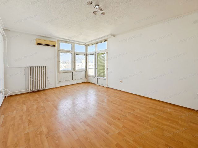 Kiadó téglalakás, albérlet, Kecskeméten 300 E Ft / hó