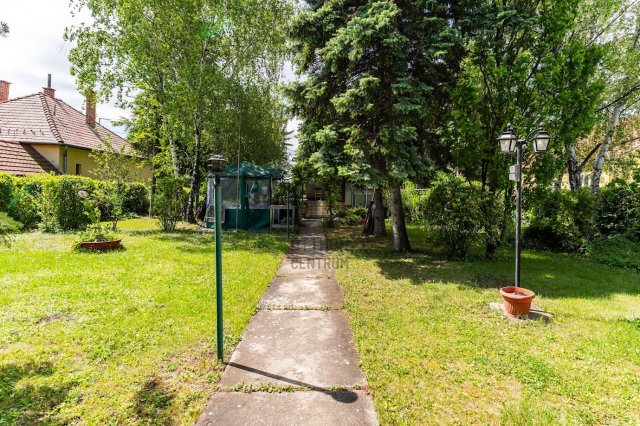 Eladó családi ház, Telkin 77.9 M Ft, 4 szobás