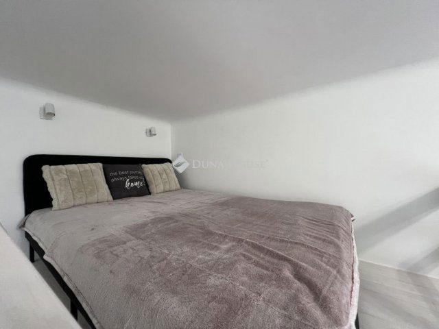 Eladó téglalakás, Budapesten, VII. kerületben 189.9 M Ft