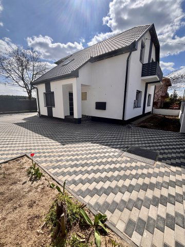 Eladó családi ház, Nagyrédén 69.9 M Ft, 7 szobás