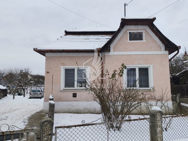 Eladó családi ház, Hangonyban 19.9 M Ft, 3 szobás