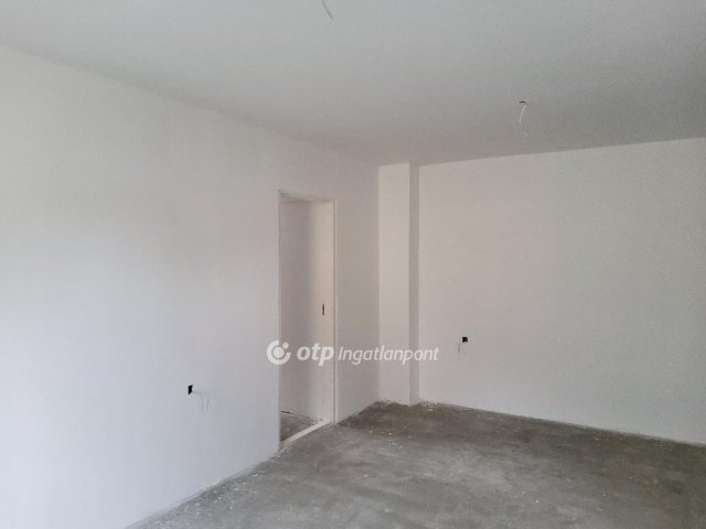 Eladó családi ház, Hatvanban 32.9 M Ft, 2+1 szobás